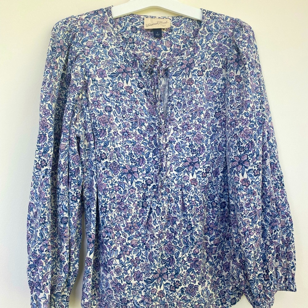 Universal Thread Women’s Top - S